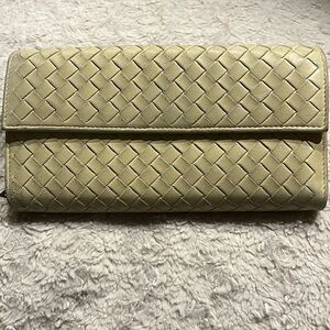 Bottega Veneta Wallet cream/ivory color